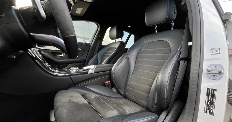 Mercedes-Benz Klasa C cena 129900 przebieg: 145800, rok produkcji 2021 z Rybnik małe 704